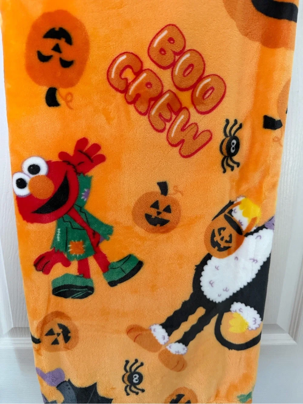 New Sesame Street Halloween Boo Crew Throw Blanket